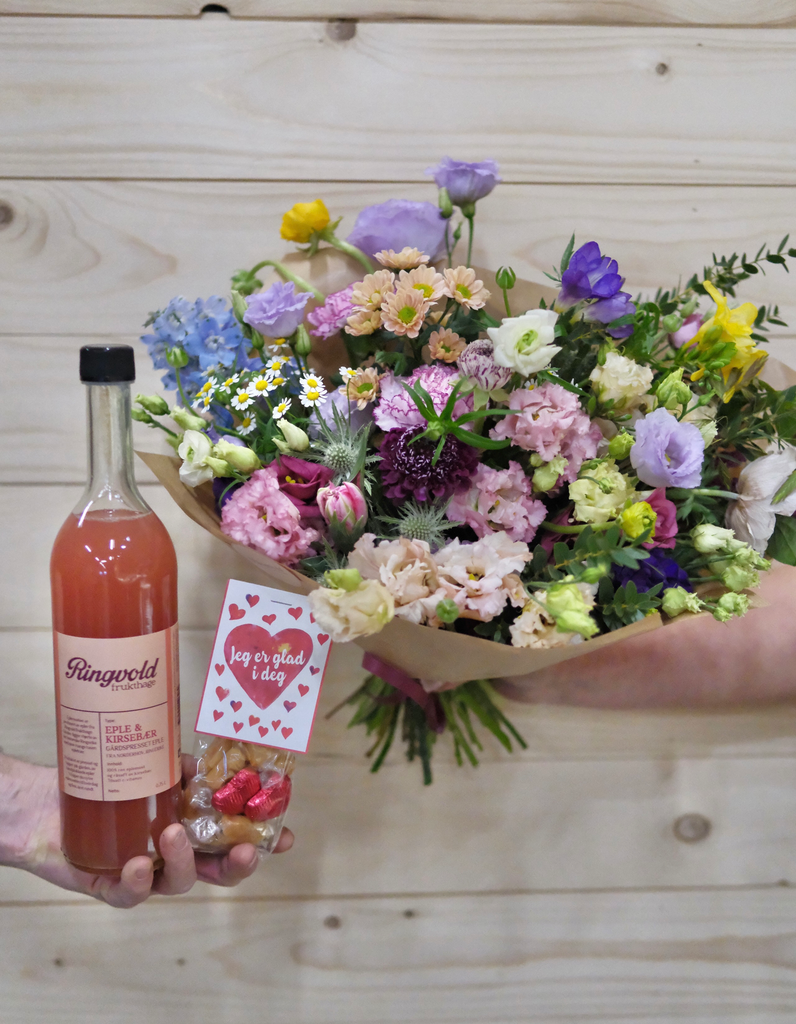 Valentinesbukett m/eplemost og sjokolade